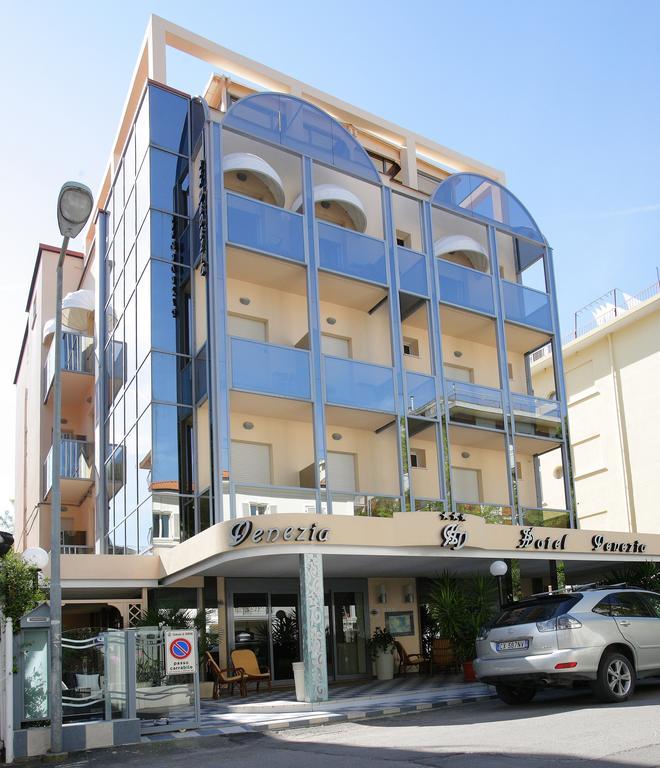 Hotel Venezia Римини Экстерьер фото