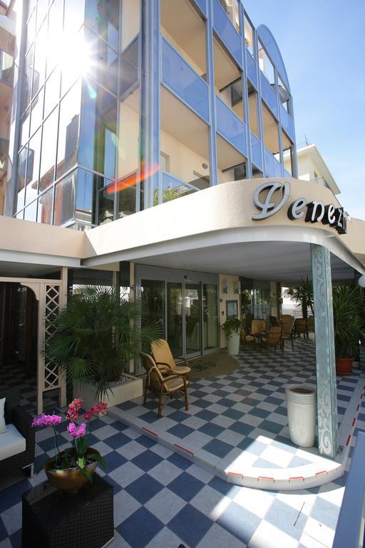Hotel Venezia Римини Экстерьер фото